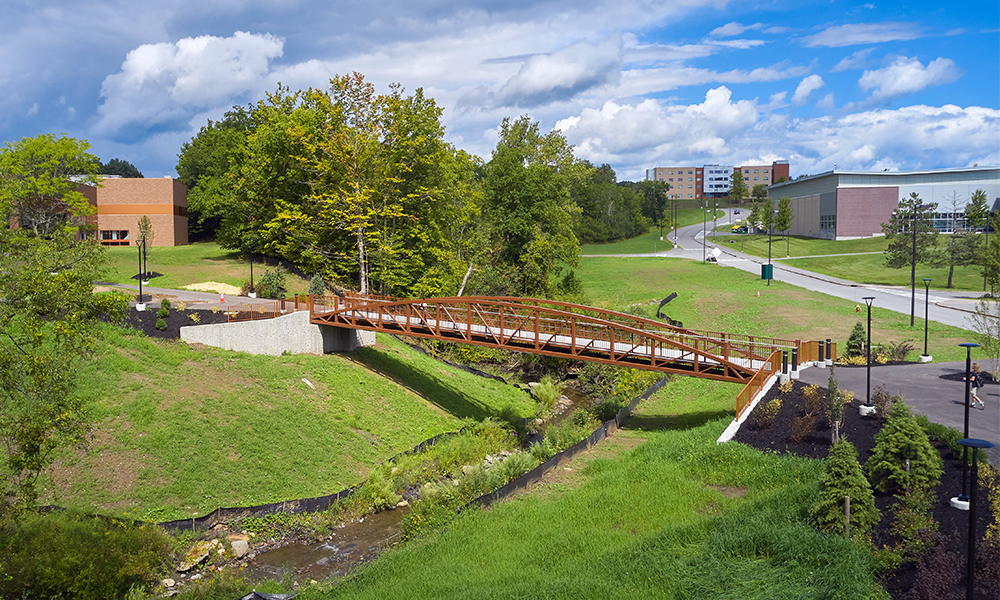 SUNY Polytechnic Institute Wildcat Pedestrian Bridge and Donovan Plaza ...